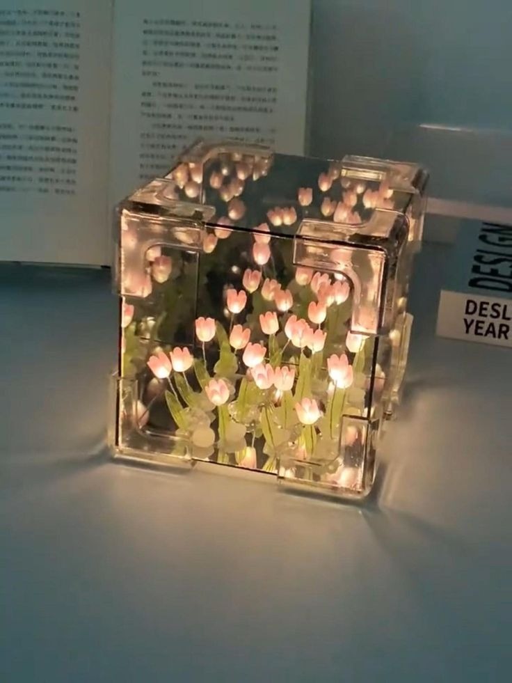 DIY - Do It Yourself - Tulip Cube Mirror Lamp,Flowers LED Decorative Lamp, 2 in 1 Mirror & Table Ornaments for Bedroom Livingroom Desktop Decor Birthday Gift